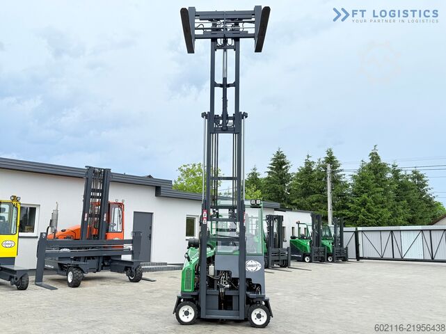 čtyřcestný vysokozdvižný vozík Combilift CB3000 / TRIPLEX 4900MM / FREE LIFT