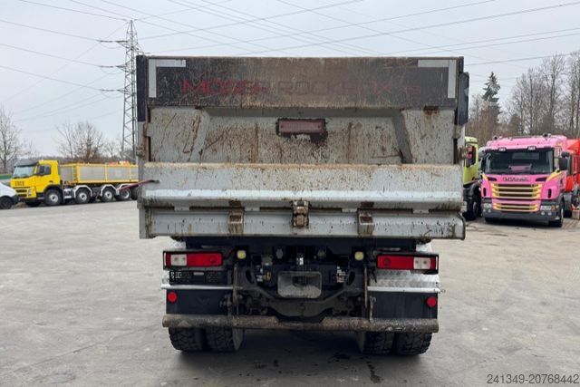 Tipper truck RENAULT C480 8x4 2S Moser