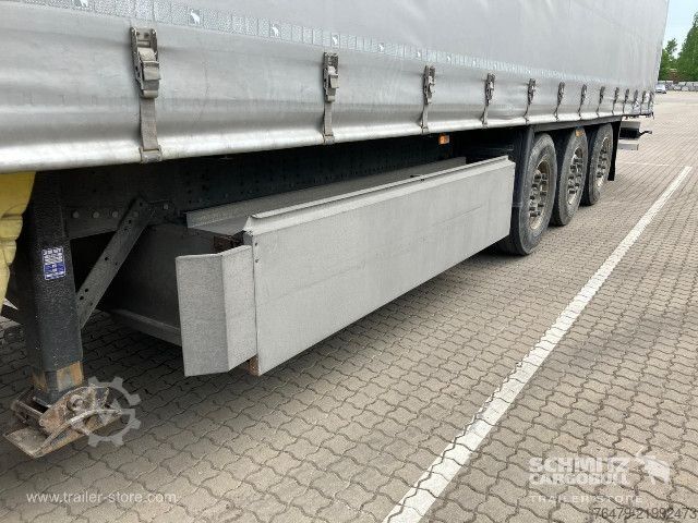 Auflieger mit Pritsche & Plane Schmitz Cargobull Curtainsider Standard