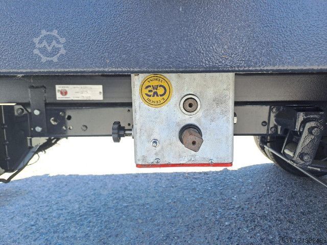 Sonderausbau-Transporter IVECO DAILY 35C16 - 3750