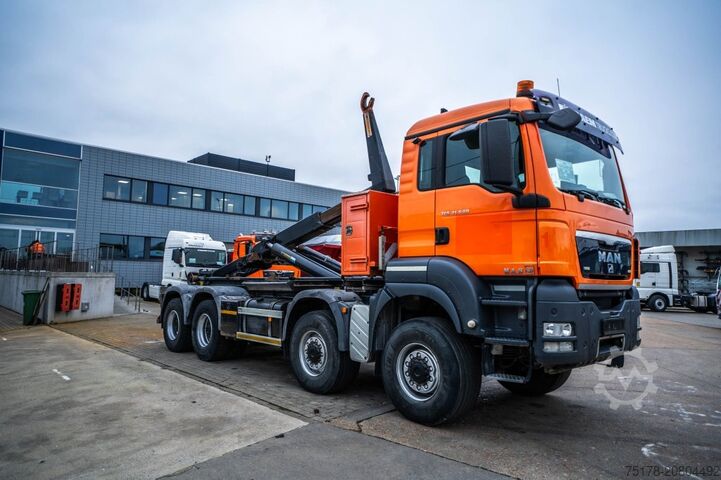 Kampókaros rendszer MAN TGS 35.440 BB - 8X8 - AJK