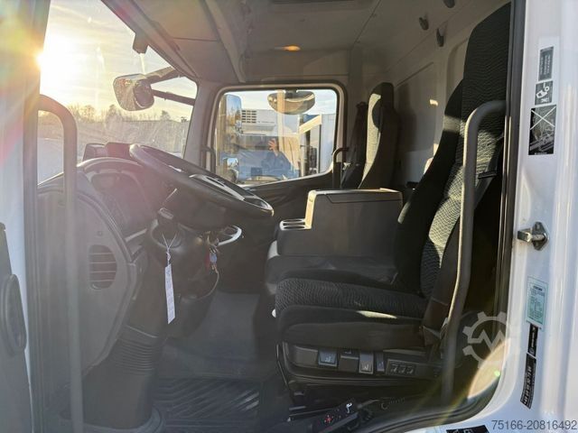 Furgone chiuso MERCEDES-BENZ ATEGO 818 L Koffer 5,30 m LBW 1,5 T*Klima*E6 D