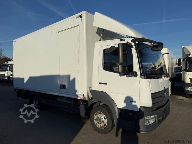 Furgone chiuso MERCEDES-BENZ ATEGO 818 L Koffer 5,30 m LBW 1,5 T*Klima*E6 D