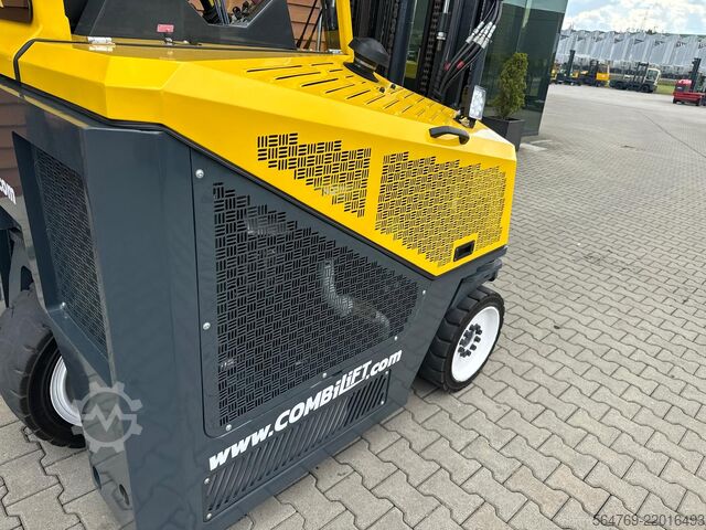 Empilhadeira multidirecional Combilift CB4500//2019 year // New price