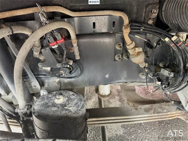 Standard tractor Volvo FH16 650 6x4 Truck