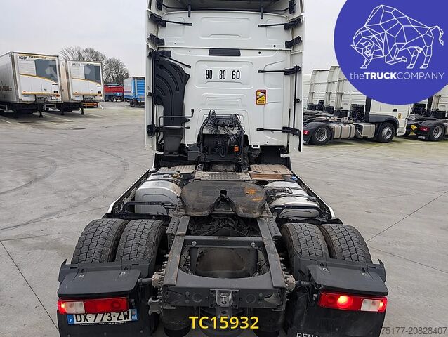 Standard-SZM Renault T 440