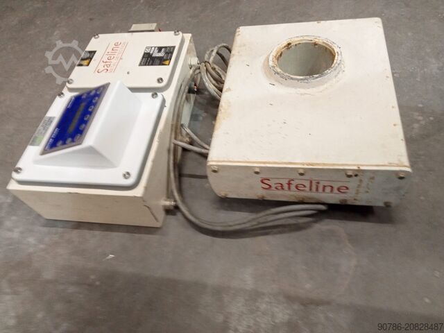 Safe line Mettler Toledo through-conveyor metal detection  