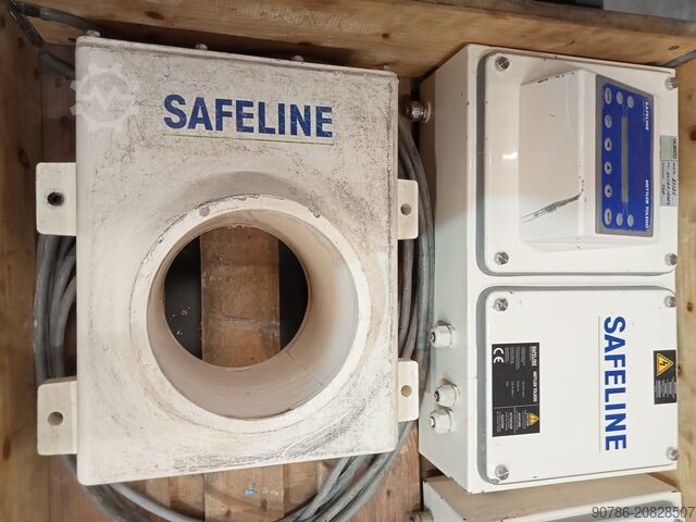 Safe line Mettler Toledo through-conveyor metal detection  