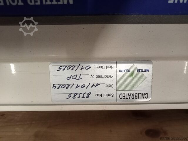 Safe line Mettler Toledo through-conveyor metal detection  