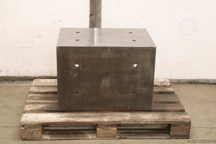 Stegasta kocka Guss 500/700/H500 mm