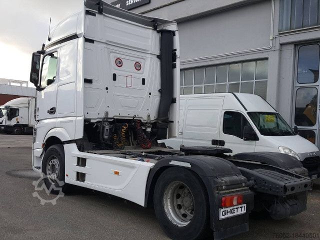 Trattore stradale standard Mercedes-Benz Actros 1853