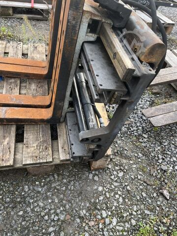 Multi-pallet handler 2/1 profile type Kaup 3T429