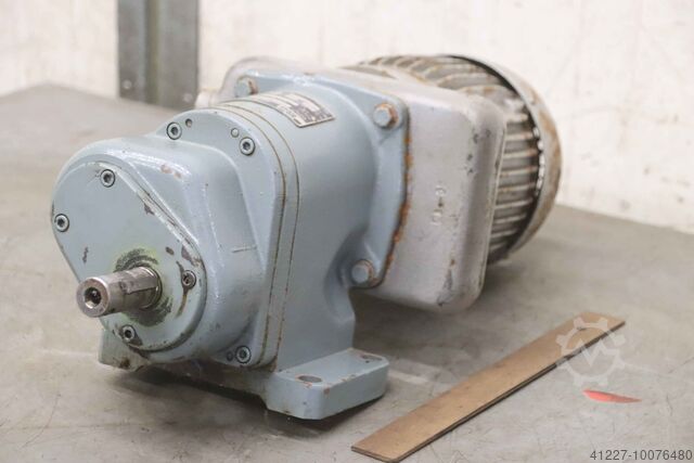 Motoreduktor regulowany 0,37/0,7 kW 10-100 obr. Prym L8-U16