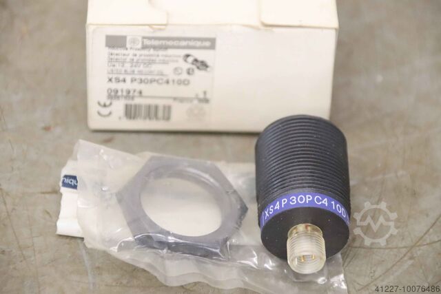 Induktiver Sensor Telemecanique XS4 P30PC410D