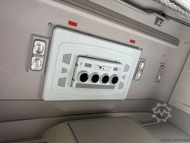 Standaard-SZM DAF XF 480 Superspace