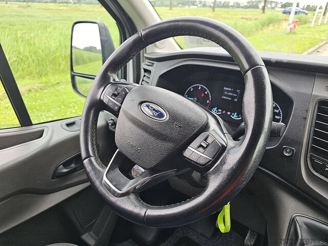 Break à toit surélevé FORD TRANSIT 2.0 L3H2 Airco Euro6 Exp