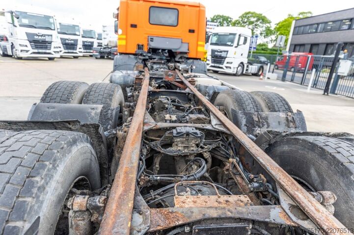 Chassis cab SCANIA SCANIA 124G420-6x4