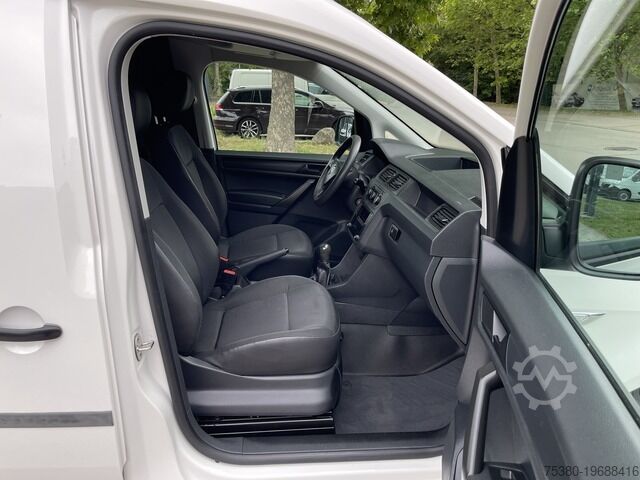 Panelová dodávka Volkswagen Caddy 2.0TDI BMT Maxi *Klima*AHK*