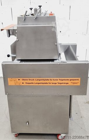 Máquina de formar croissants Universum HWM 50/70