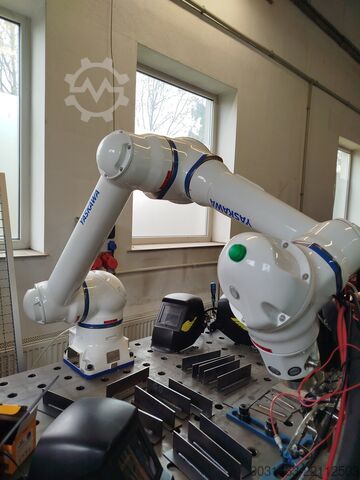 Robot przemysłowy Yaskawa Motoman HC10DTP
