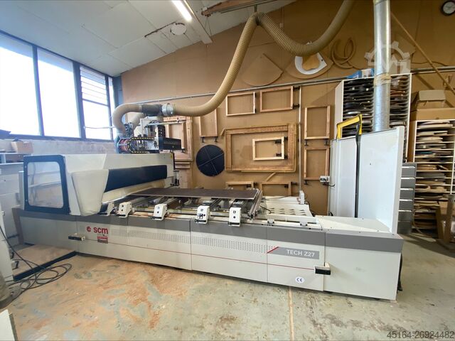 CNC -bearbetningscenter SCM Tech Z27 C
