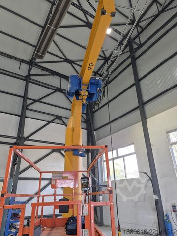 Macara pivotantă pe coloană de 5 t, an fabricație 2023 ABUS VS 660