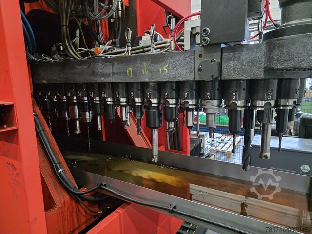 Univerzális megmunkálóközpont Matec 30HV