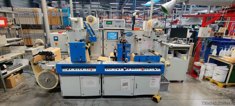 Konverter SMAG E-CUT S 330 | LABEL-FINISHING SYSTE