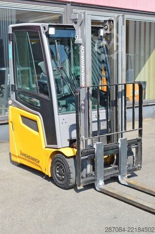 Gaffeltruck Jungheinrich EFG 215