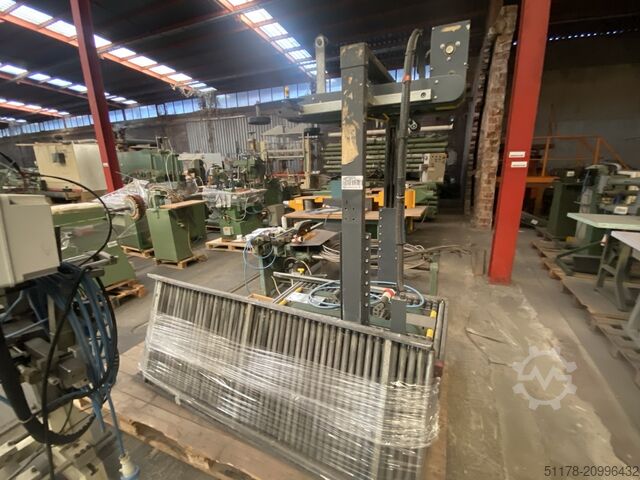 Siat SM26 Boven- en ondersealer compleet met aan- en afvoerrollen. Siat SM26