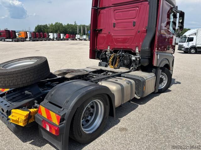 Standard nyergesvontató  Actros 1845 LS nRL Low Liner