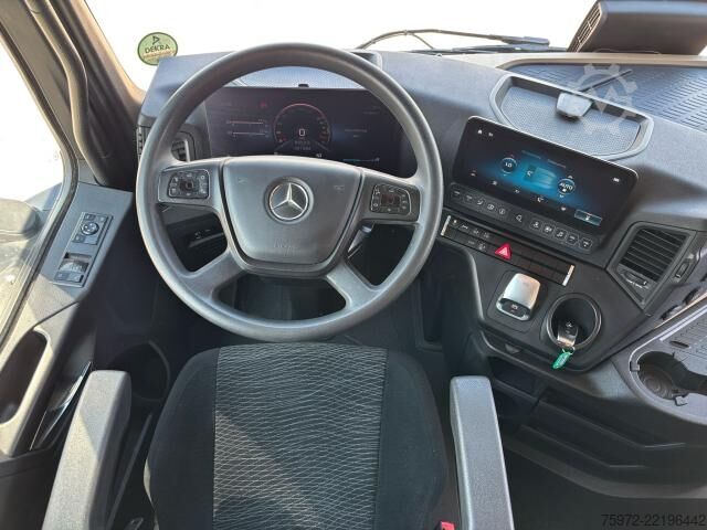 Standard nyergesvontató  Actros 1845 LS nRL Low Liner