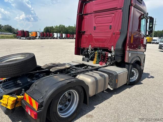 Standard nyergesvontató  Actros 1845 LS nRL Low Liner