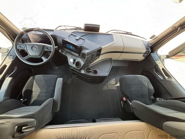 Standard nyergesvontató  Actros 1845 LS nRL Low Liner