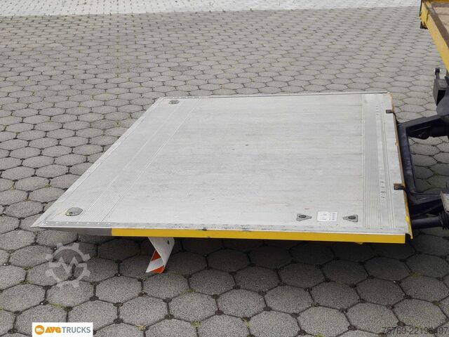 Camião plataforma com lona MERCEDES-BENZ 2546 L ACTROS Schiebeplane Schiebeverdeck LBW