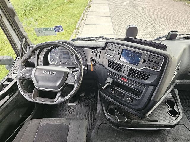 Standard-SZM IVECO S-WAY AS440S46 LNG