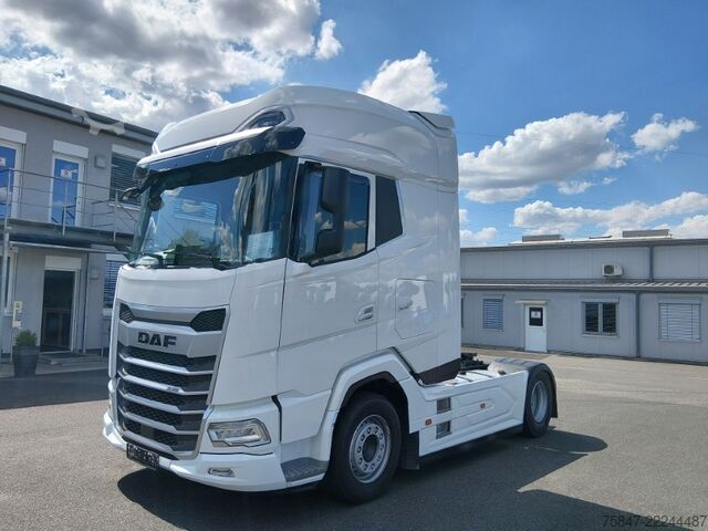Tractor estándar DAF XG+ 530 FT Intarder Standklima ACC