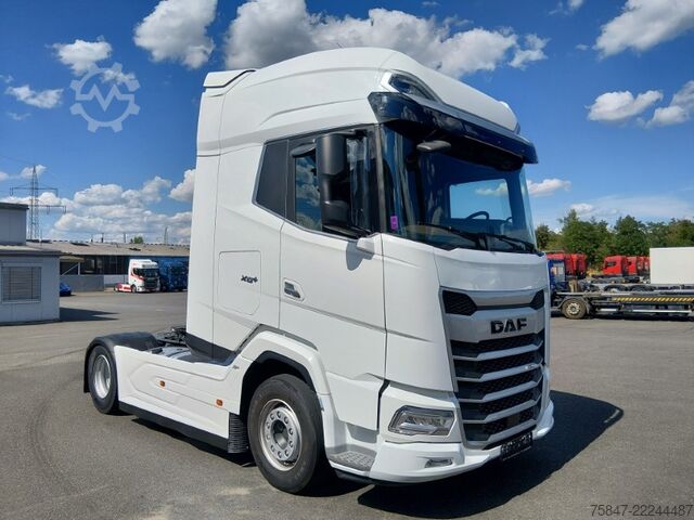 Tractor estándar DAF XG+ 530 FT Intarder Standklima ACC