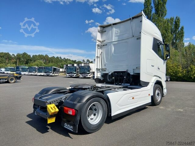 Tractor estándar DAF XG+ 530 FT Intarder Standklima ACC