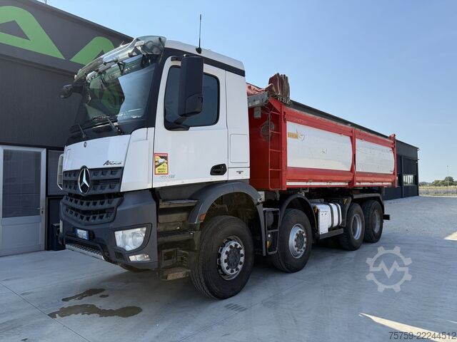 Sklápěcí vůz Mercedes-Benz Arocs 4145K 8x4 40Ton Euro6 20cbm