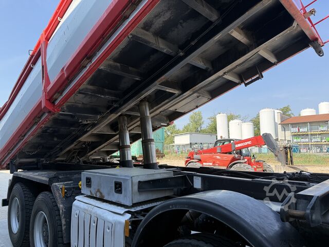 Sklápěcí vůz Mercedes-Benz Arocs 4145K 8x4 40Ton Euro6 20cbm