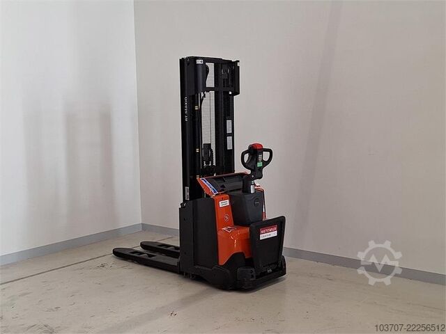 Vysokozdvižný vozík Toyota SWE120L