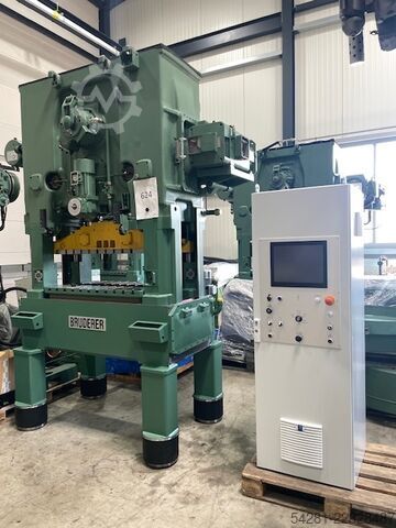 Poinçonneuse automatique BRUDERER BSTA 50USL
