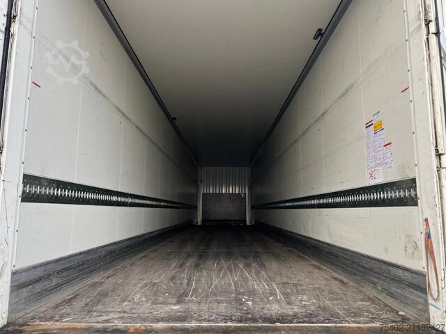 Bőrönd Krone SD / Closed Box / BPW + Drum / 1x Lift Axle