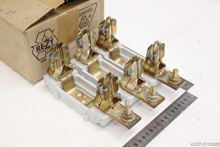 Biztosíték alsó rész, 3 darab wöhner NH 2  400 A