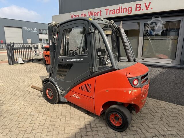  LINDE H30D-01 Triplo 460 Freelift / Sideshift / 4e Functie VW Diesel 2011