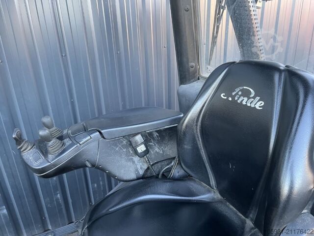 Diesel gaffeltrucks Linde H25D-02