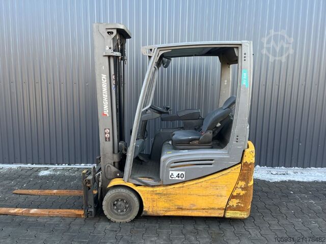 Elektrisk 3 -hjulet gaffeltruck Jungheinrich EFG216k