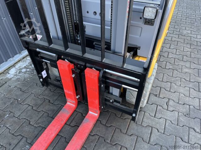 Elektrisk 3 -hjulet gaffeltruck Jungheinrich EFG216k