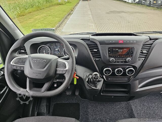 Bavul IVECO DAILY 35C16 Bakwagen 3.0Ltr AC!